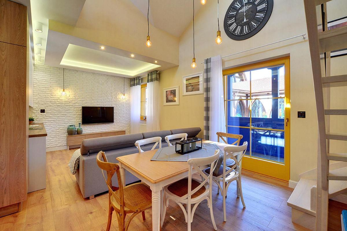 Dolina Wikingow 2-Poziomowy Apartament W Norweskiej Dolinie Z Dwoma Balkonami I Dostepem Do Strefy Wellness Szklarska Poreba Luaran gambar