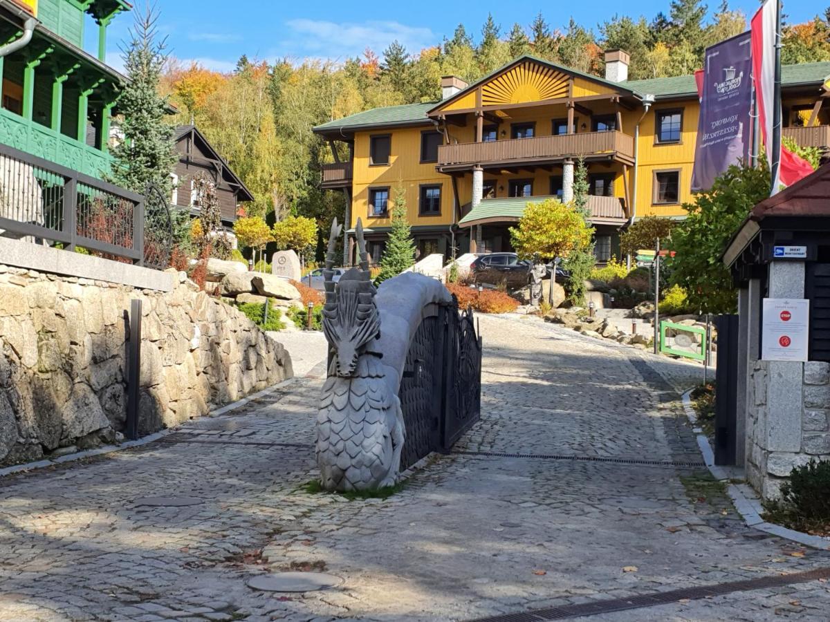 Dolina Wikingow 2-Poziomowy Apartament W Norweskiej Dolinie Z Dwoma Balkonami I Dostepem Do Strefy Wellness Szklarska Poreba Luaran gambar