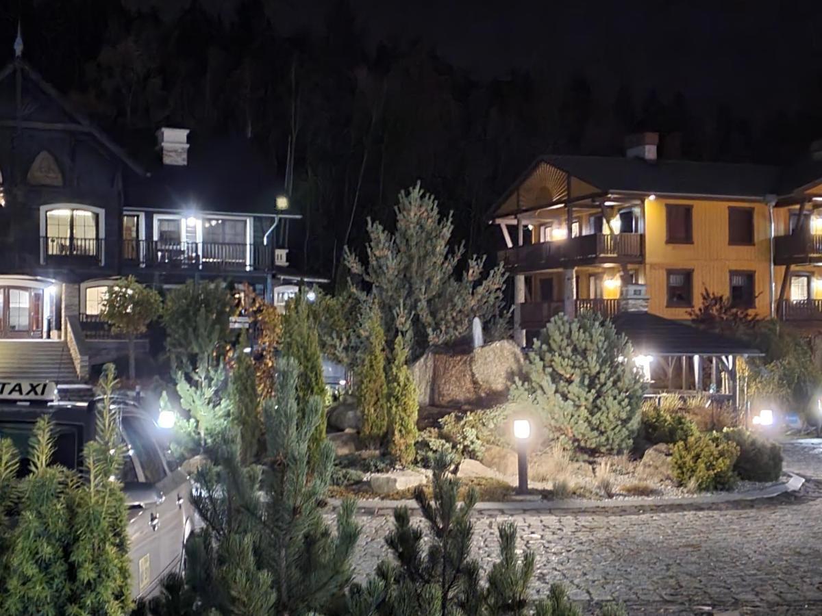 Dolina Wikingow 2-Poziomowy Apartament W Norweskiej Dolinie Z Dwoma Balkonami I Dostepem Do Strefy Wellness Szklarska Poreba Luaran gambar